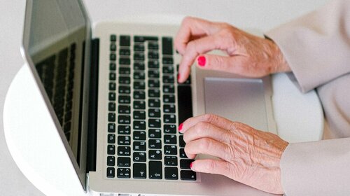 Initiation informatique pour les seniors